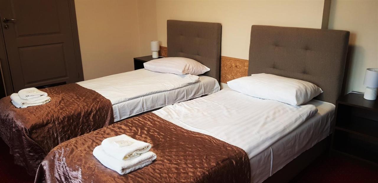 Harmonia Hotell Biała Podlaska Exteriör bild