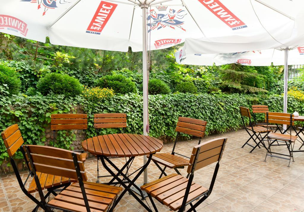 Harmonia Hotell Biała Podlaska Exteriör bild