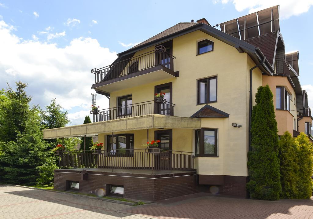 Harmonia Hotell Biała Podlaska Exteriör bild
